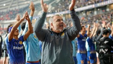 Cosmin Olăroiu, campion în China